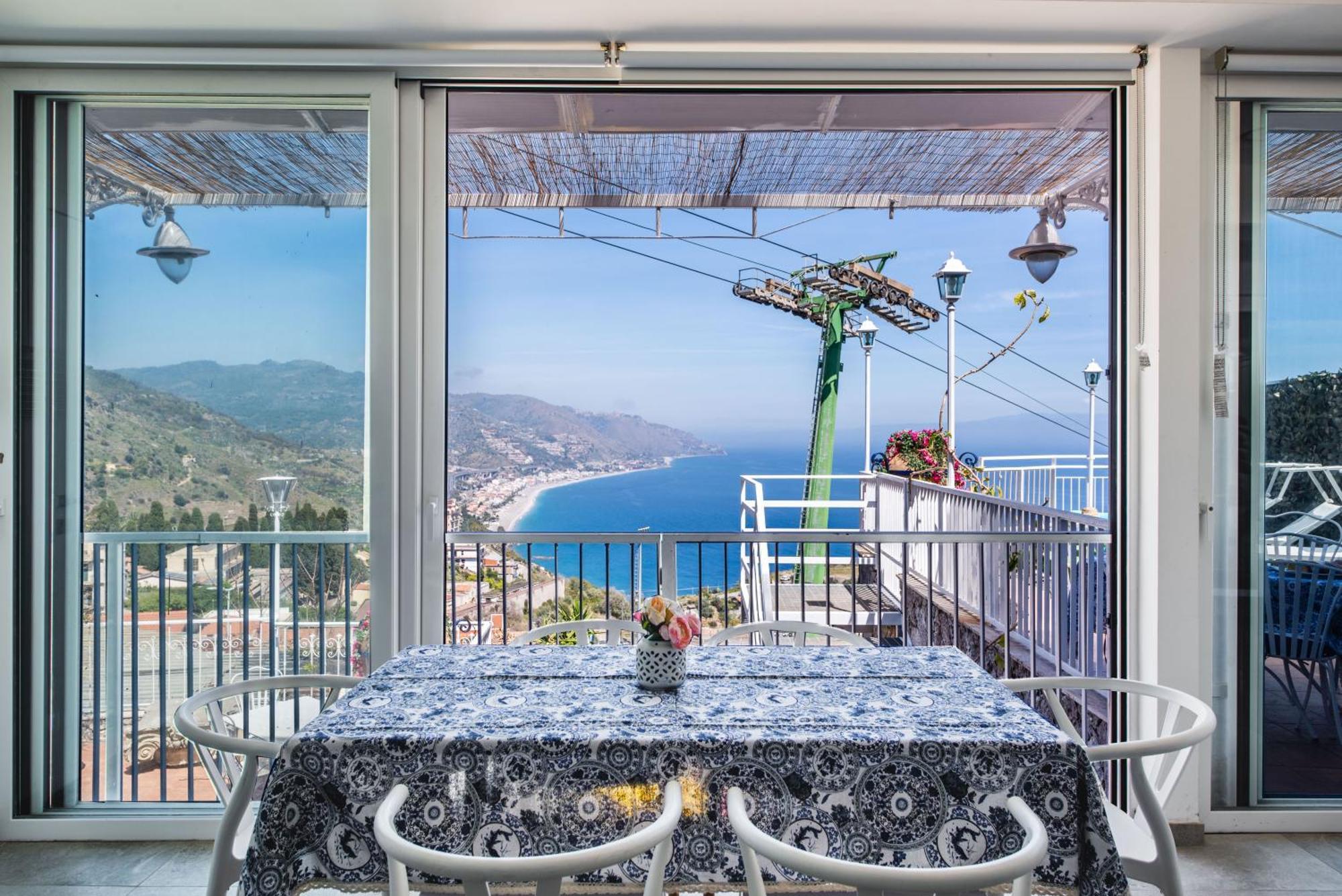 Dream View Suites Taormina Buitenkant foto