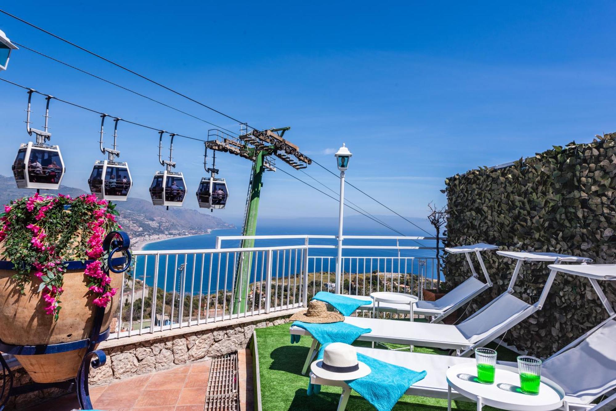 Dream View Suites Taormina Buitenkant foto