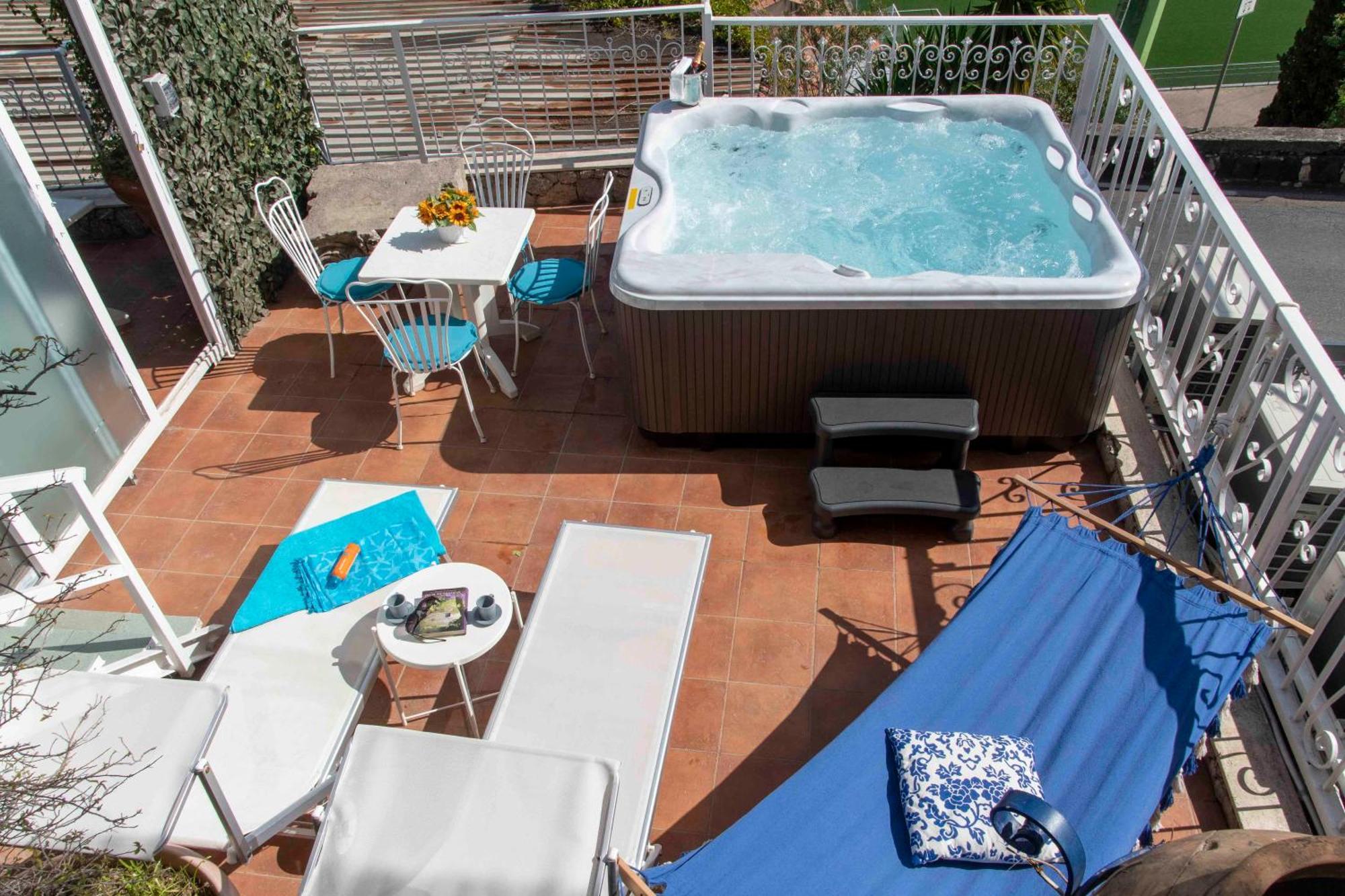 Dream View Suites Taormina Buitenkant foto