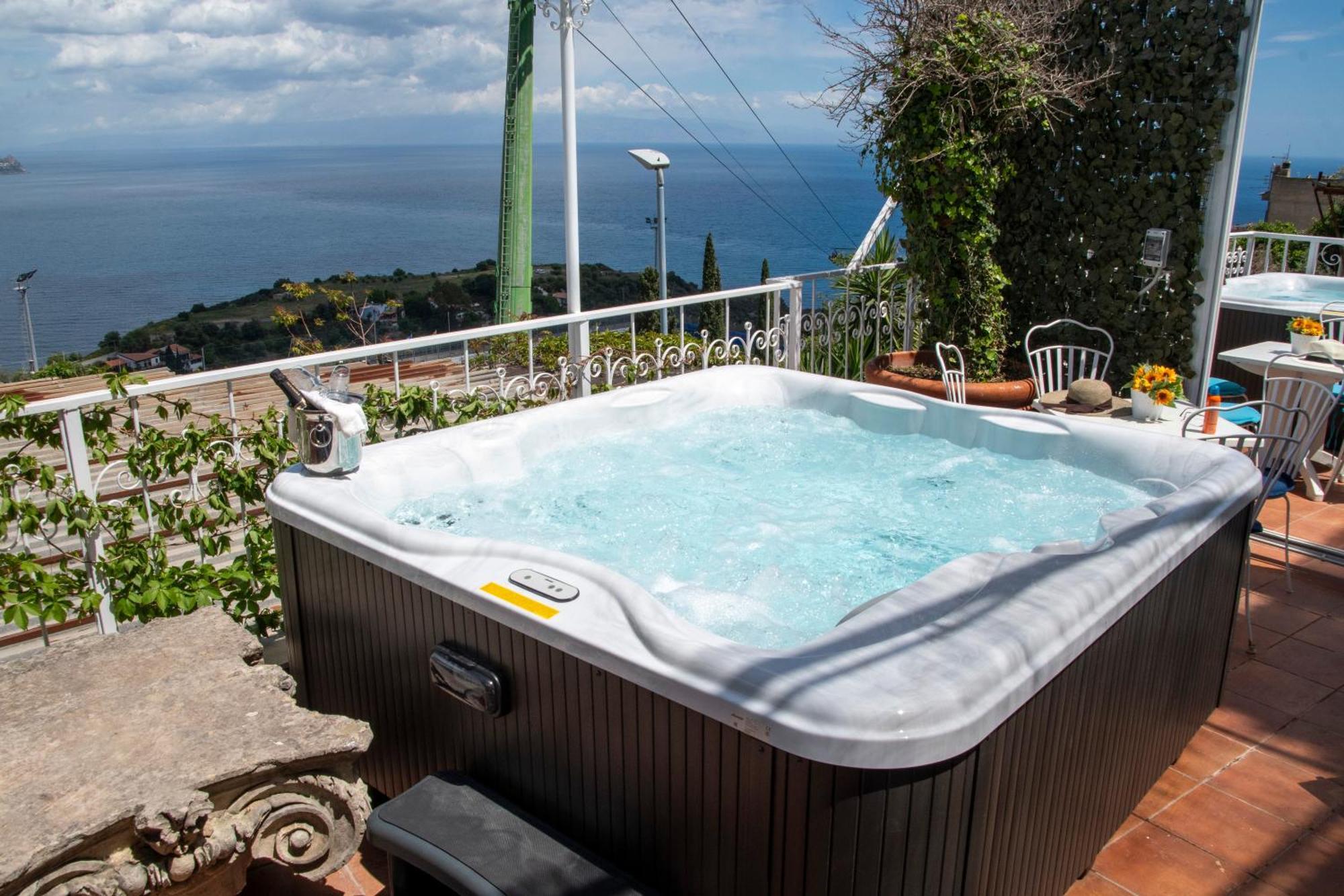 Dream View Suites Taormina Buitenkant foto
